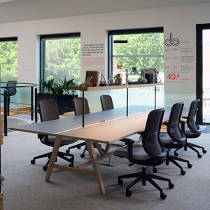 Do Better Office Swivel Chairs & Collaborative Desk 