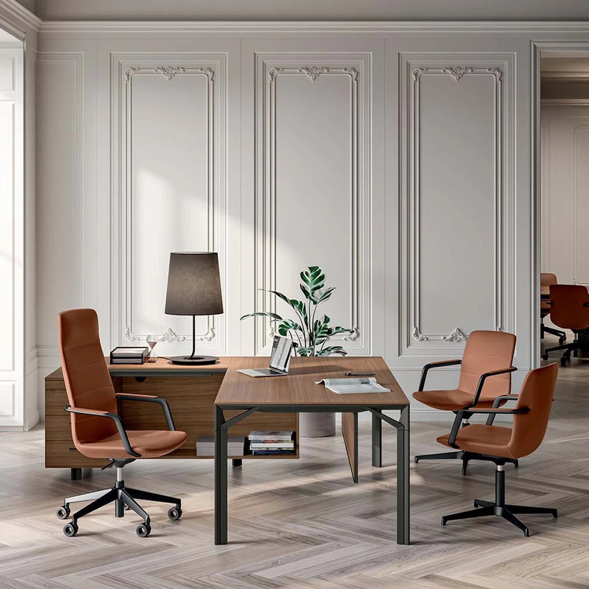 Aura Genuine Leather Executive Chair | Fenstone