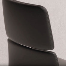 Load and play video in Gallery viewer, Rune Executive Chair Features Video
